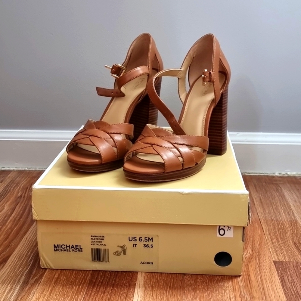 Michael Kors Annaliese Platform Sandal 36.5 Acorn